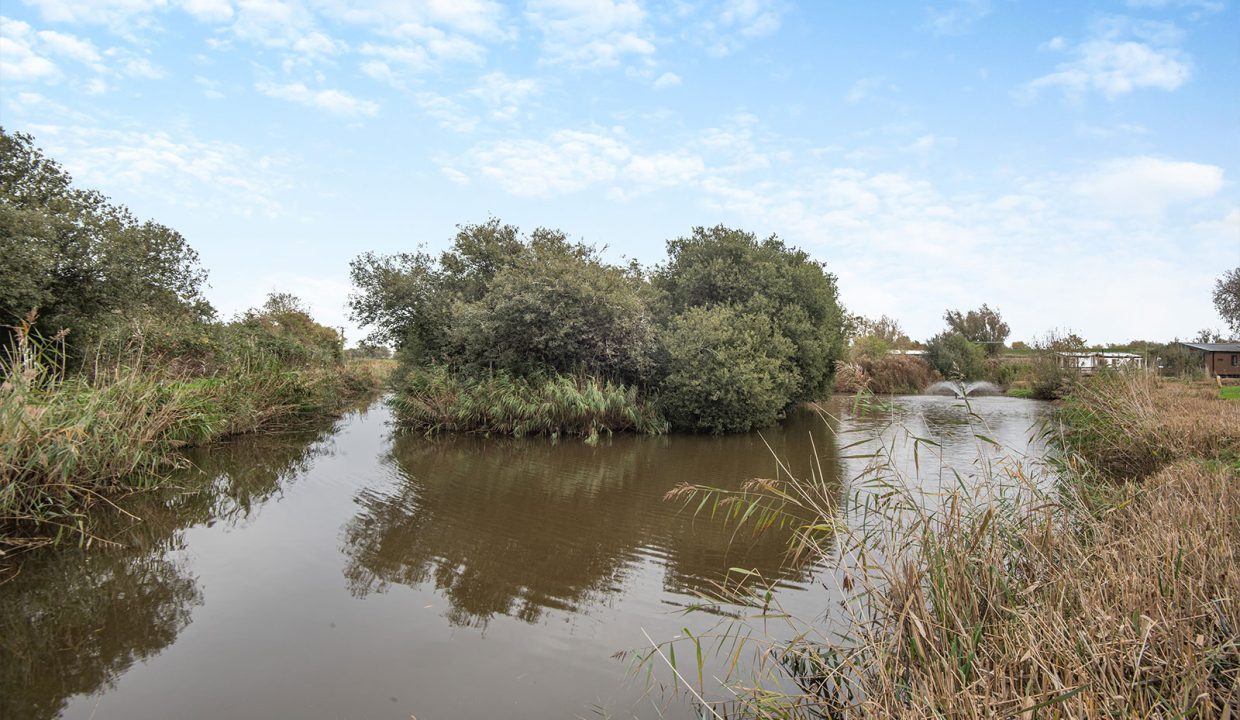 Rental---Carp-Lodge-2