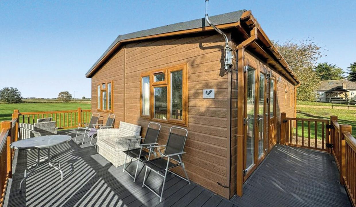 Plot-TBC---Stacey-Twin-Lodge-32x20-new-1