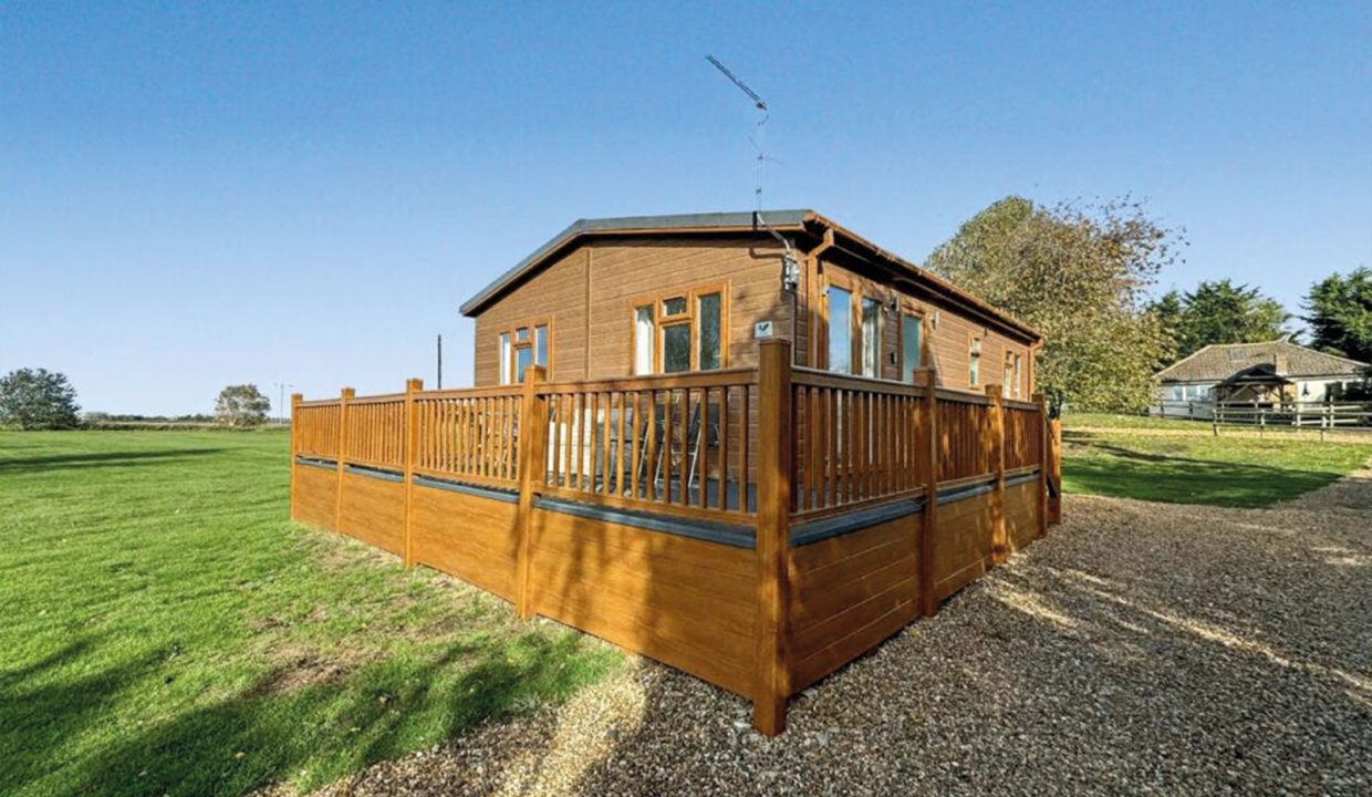 Plot-TBC---Stacey-Twin-Lodge-32x20-new-4