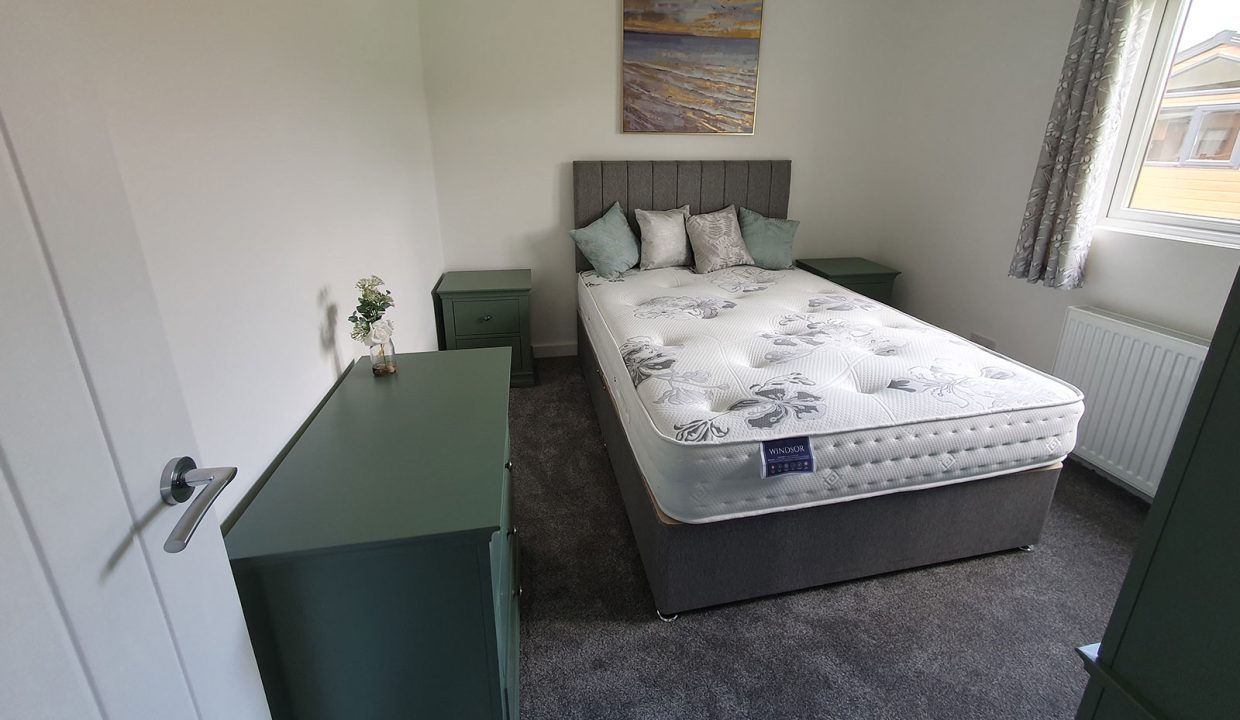 Plot-4---Stacey-Twin-Lodge-32x20-12