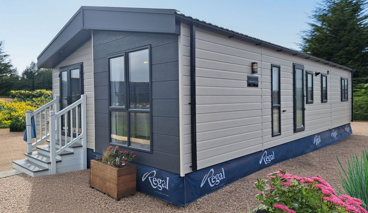 Plot-18-Regal-Harlington-Lodge-40-x-20,-2025-model-NEW-1
