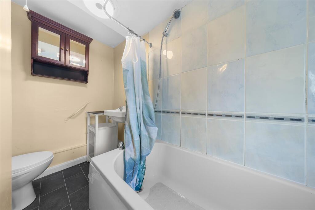 163499709e16448d156ed1fa75525dc9