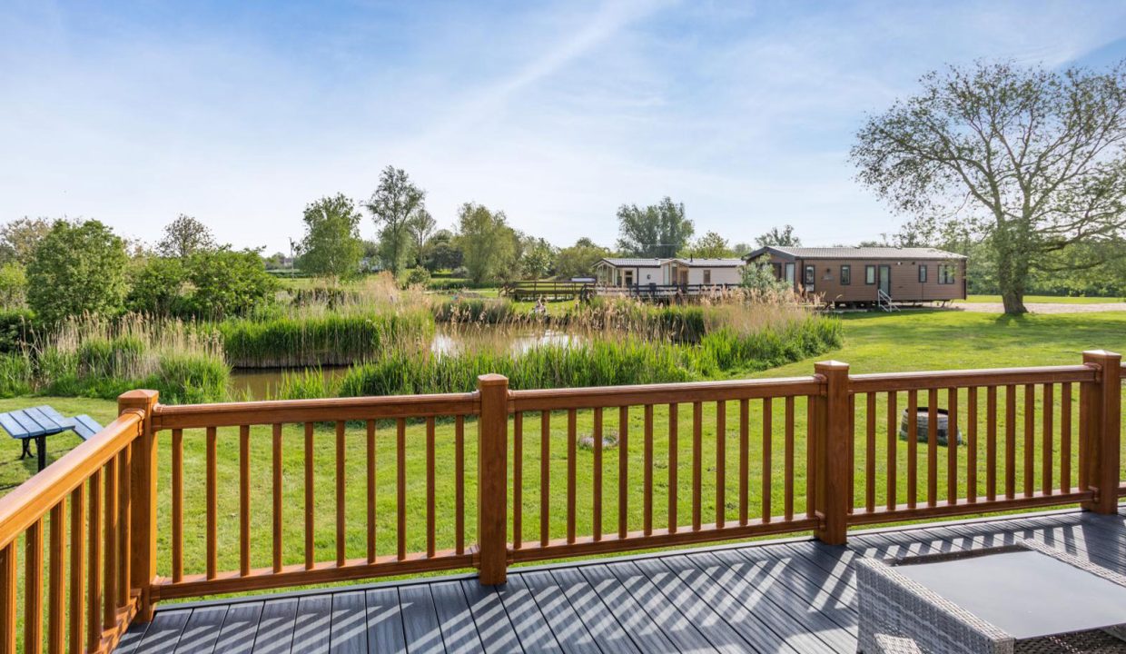 Rental---Tench-Lodge-23